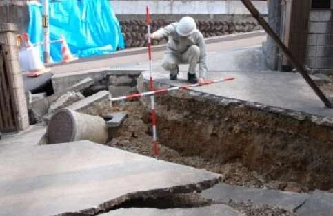 液状化による地盤沈下